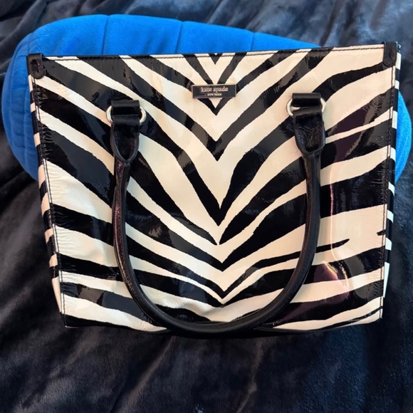 Kate Spade zebra print purse. - Picture 1 of 4